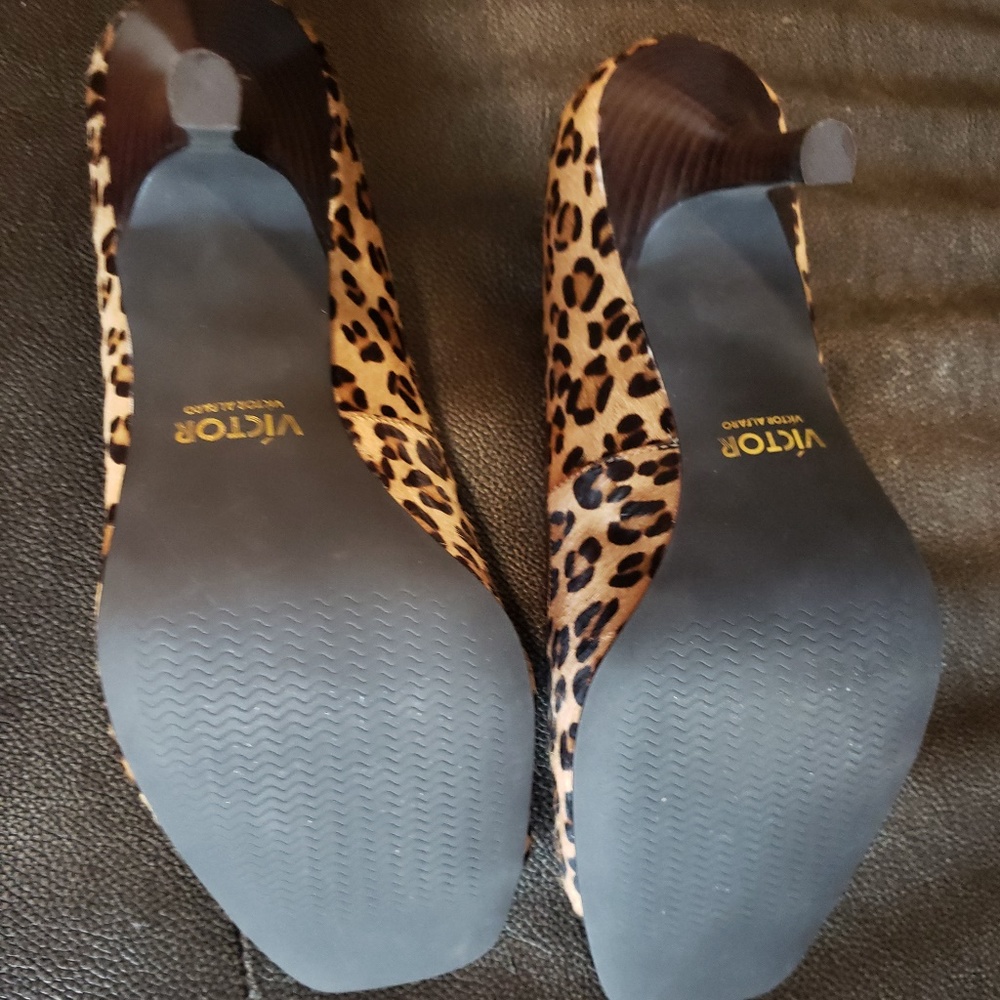 shoes - Picture 5 of 5